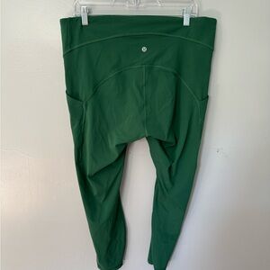 Lululemon leggings with pockets